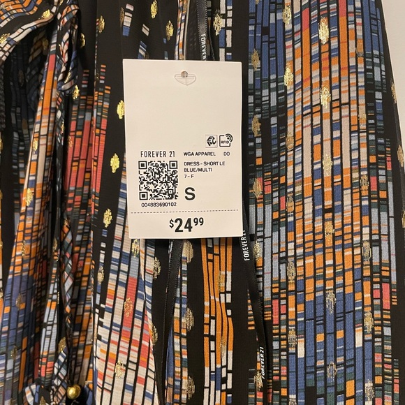 Chiffon Abstract Print Mini Dress - Picture 6 of 6